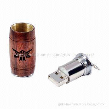 Wooden USB Flash Stick, Plug-and-play Function, Suitable for Apple's Mac, PCs, Free Samples Supply